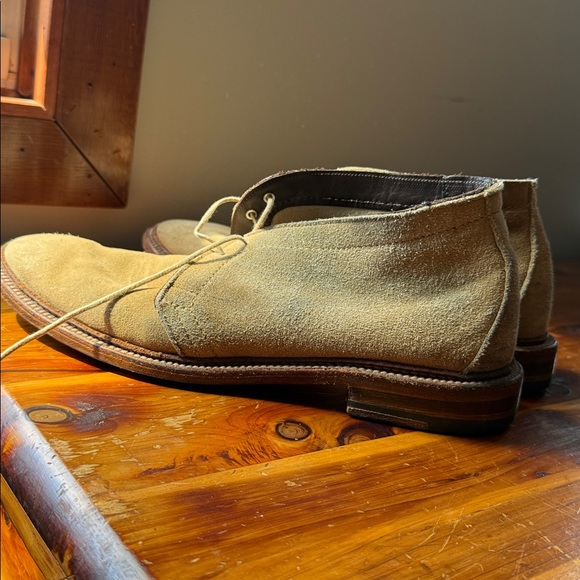 Alden Men's Light Brown Suede Chukka Boots - Picture 8 of 11
